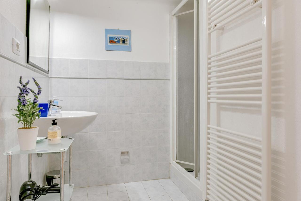La Spezia Migliarina Bedrooms Exterior photo